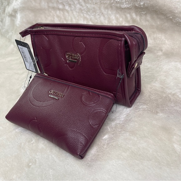 Guess Wallet Set Stylish Women’s Companion For Date Nights, Weekend Getaways - Picture 3 of 13